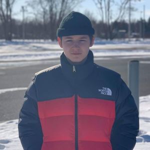 Meet your Posher, Elliot